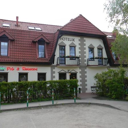 Prohibicja Peter'S Pub Motel Mikołajki Eksteriør bilde